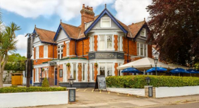 Inn in the Park